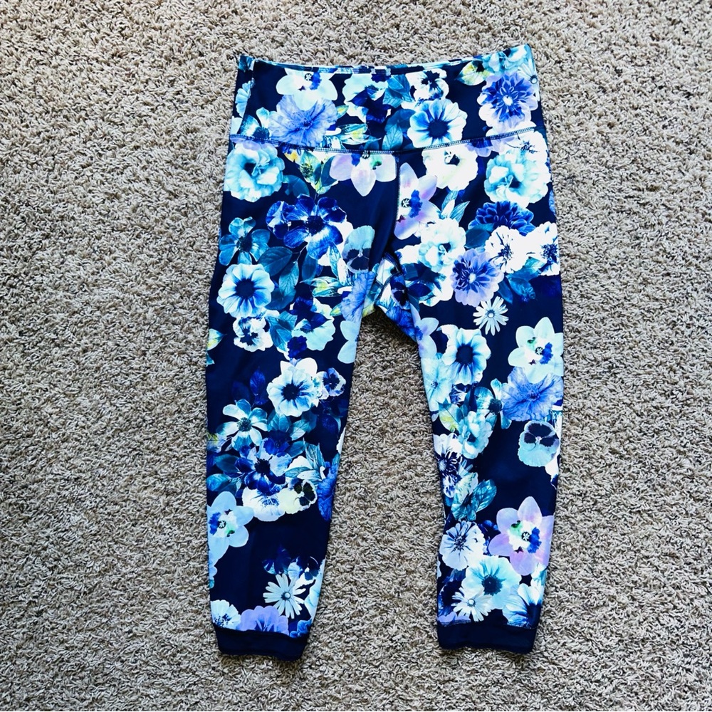 Floral Print Capri Leggings Mesh Inset Fun XL Athletic Pants Cropped Crop - Picture 2 of 5